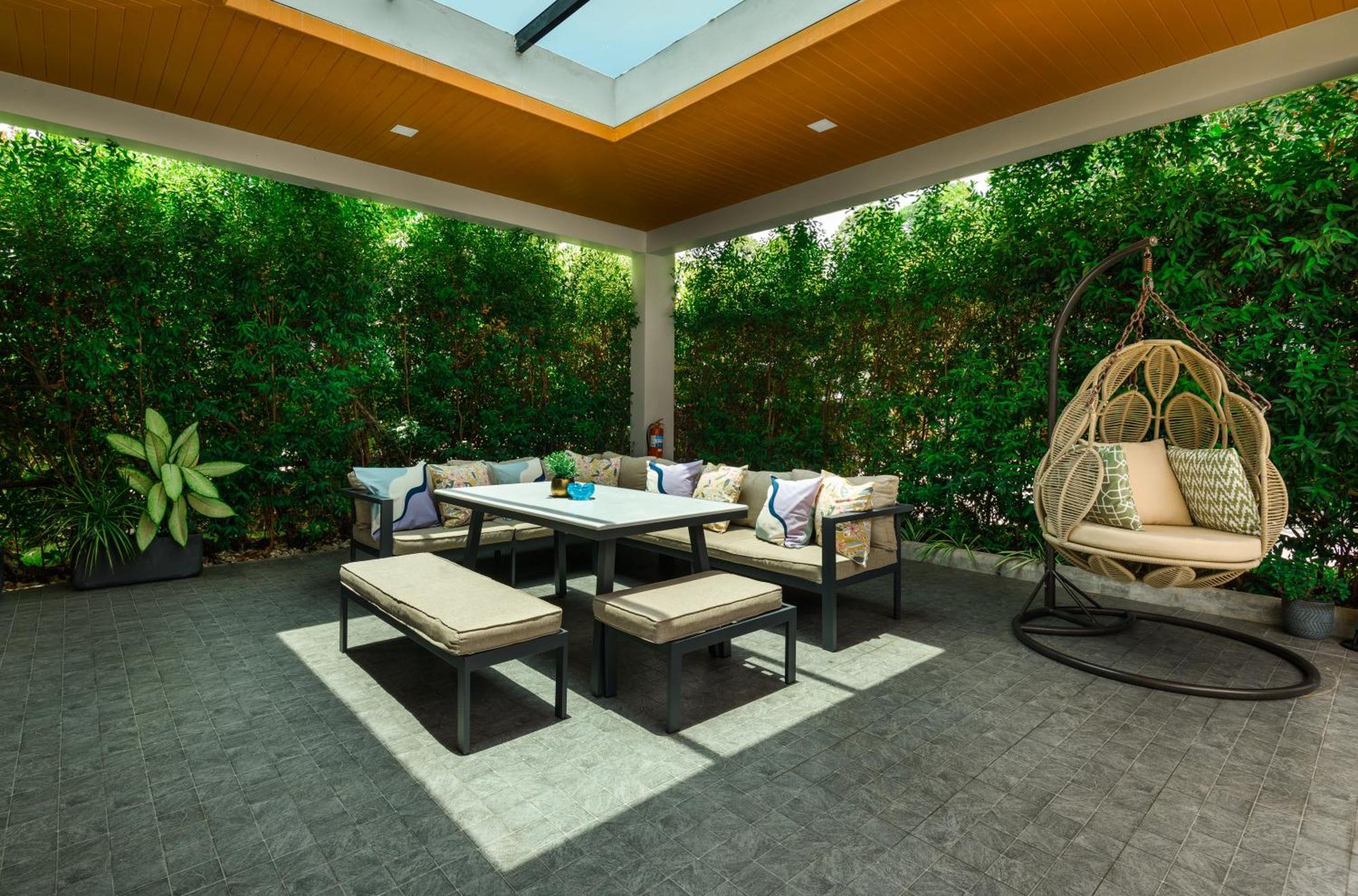 Mimosa 1, Splendid 4 Bedroom Master Ensuite วิลล่า Phuket